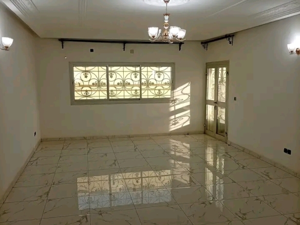 Vaste appartement haut standing 3 chambres à louer à Mimboman – Yaoundé