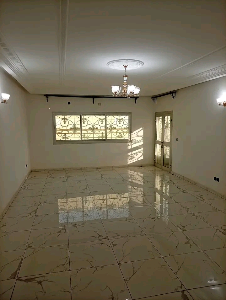 Vaste appartement haut standing 3 chambres à louer à Mimboman – Yaoundé