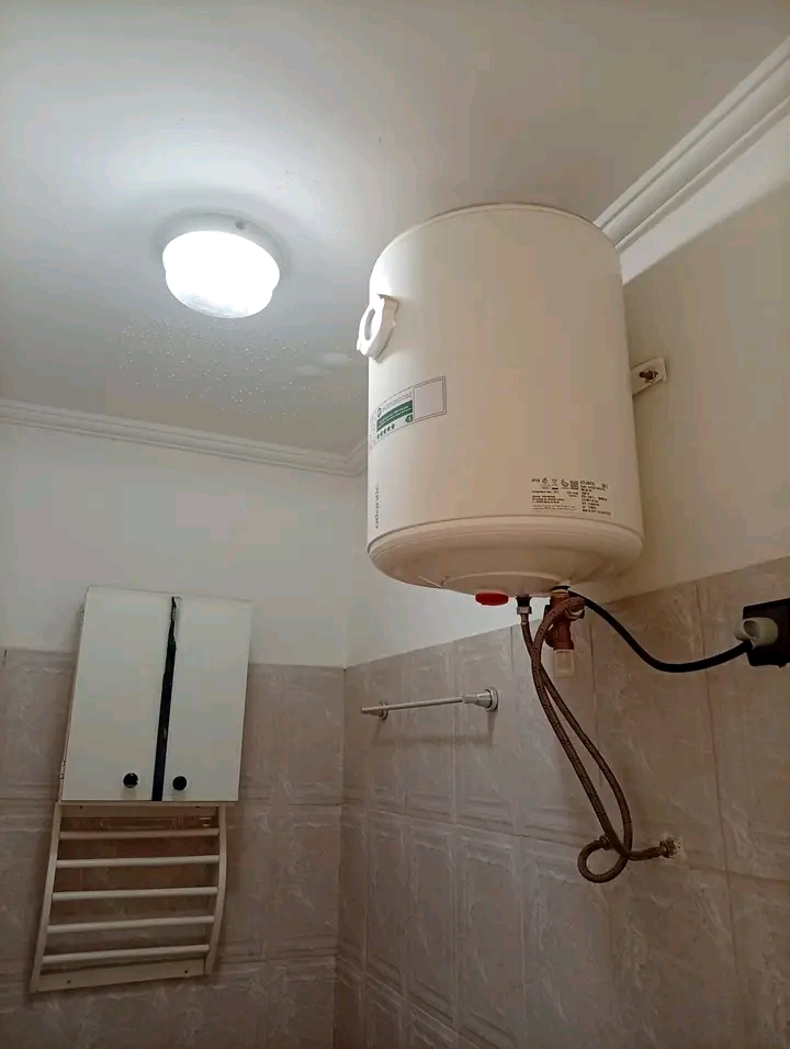 Vaste appartement haut standing 3 chambres à louer à Mimboman – Yaoundé