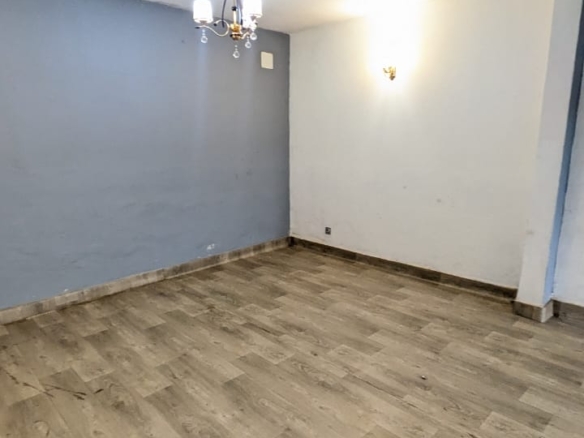 Villa 4 chambres à louer à Terminus Mimboman – Usage habitation ou bureau