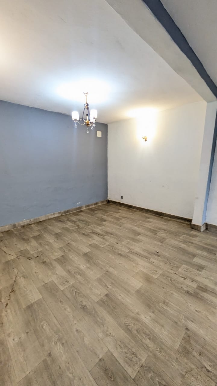 Villa 4 chambres à louer à Terminus Mimboman – Usage habitation ou bureau