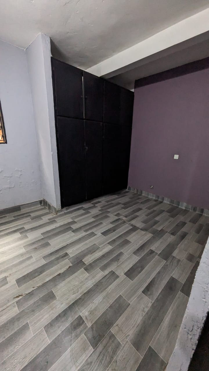 Villa 4 chambres à louer à Terminus Mimboman – Usage habitation ou bureau