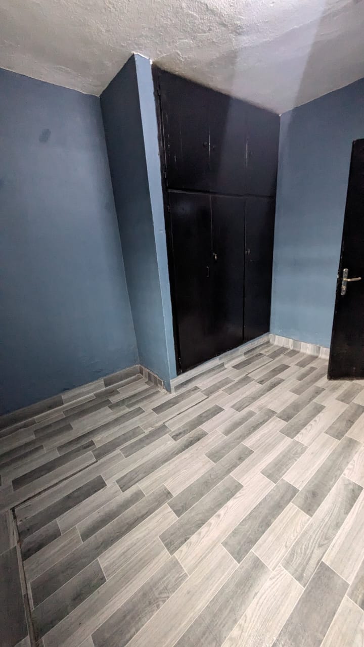 Villa 4 chambres à louer à Terminus Mimboman – Usage habitation ou bureau