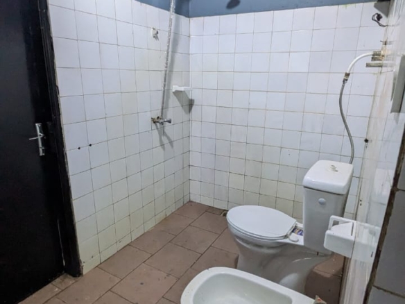 Villa 4 chambres à louer à Terminus Mimboman – Usage habitation ou bureau
