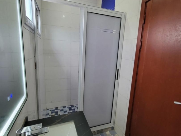 Duplex neuf haut standing à vendre à Olembé – Yaoundé (220 m²)