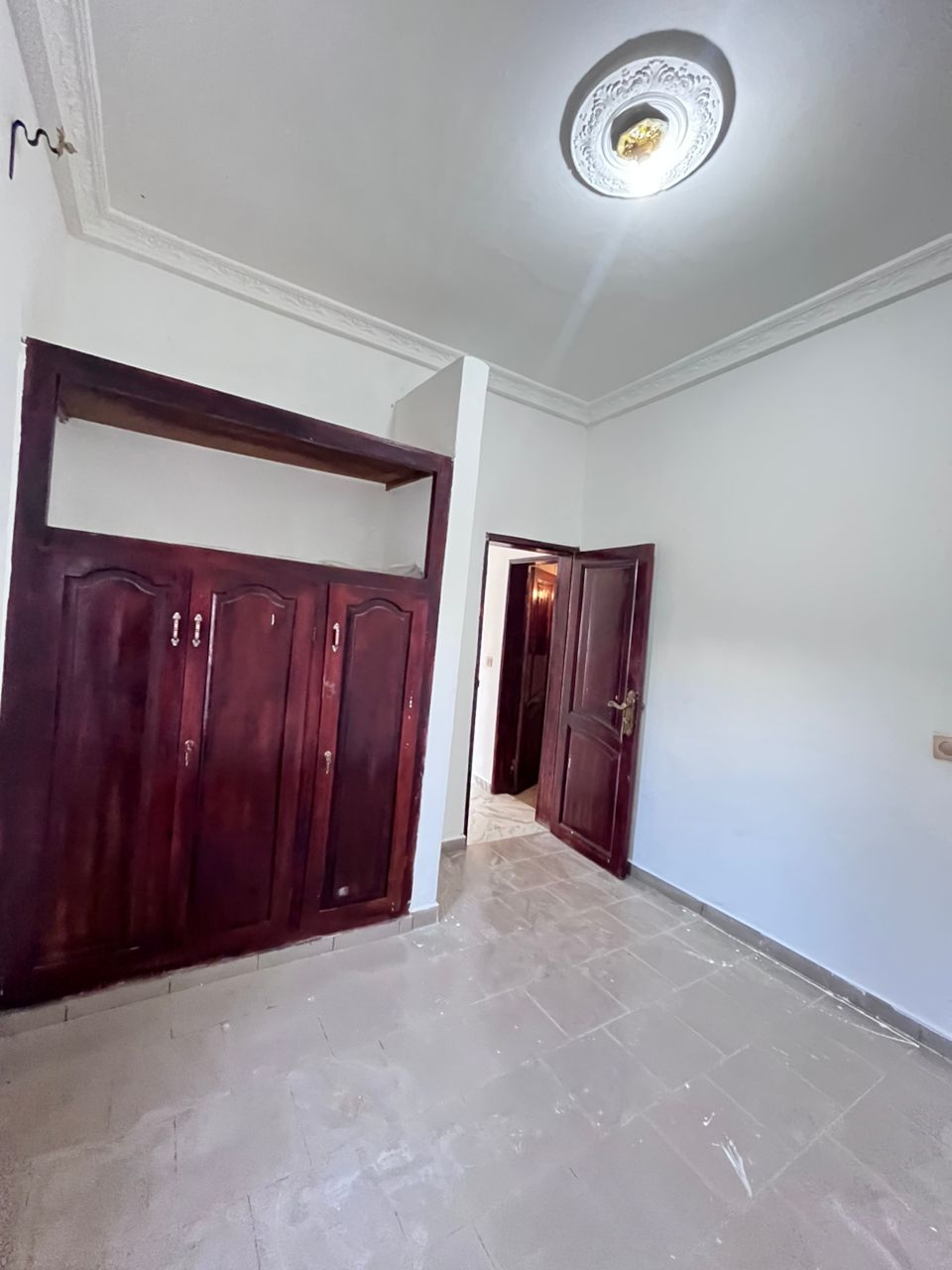 Studio moderne à louer à Messassi – Yaoundé