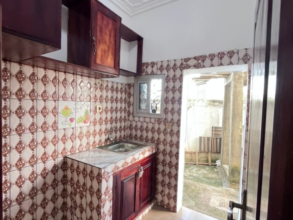 Studio moderne à louer à Messassi – Yaoundé
