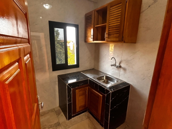 Studio moderne à louer à Odza Borne 12 – Yaoundé
