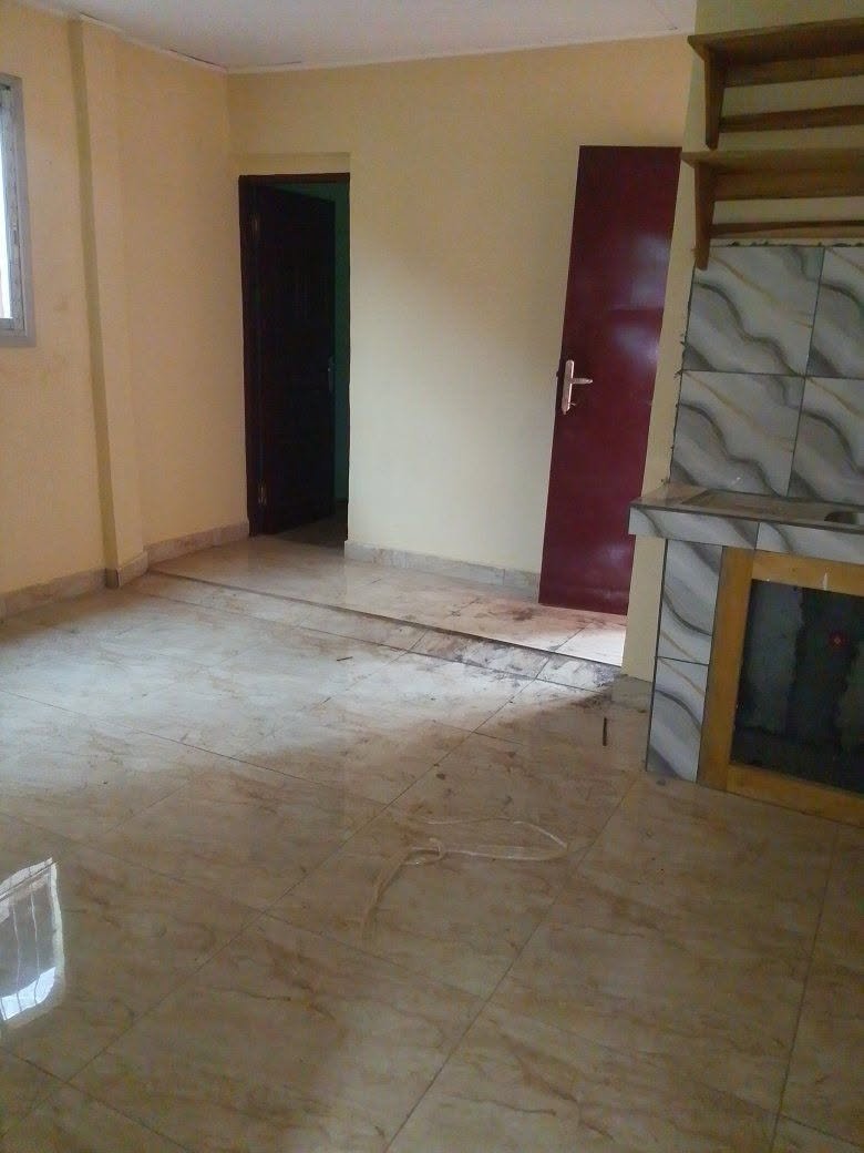 Grand Appartement Moderne et Neuf – Yaoundé, Ekié Complexe BEAC