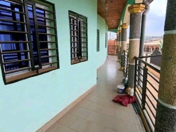Grand Appartement Moderne (3 Pièces) – Yaoundé, Mimboman Opep