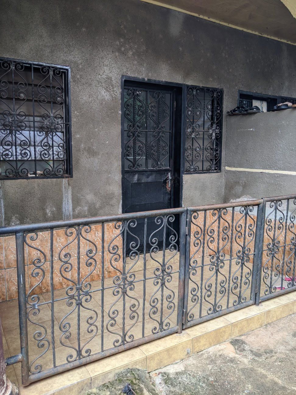 Studio moderne à louer à Damas Maetur – Yaoundé