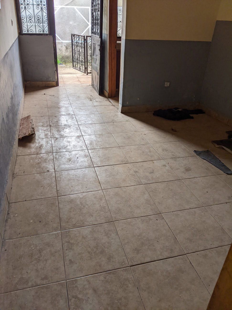 Studio moderne à louer à Damas Maetur – Yaoundé