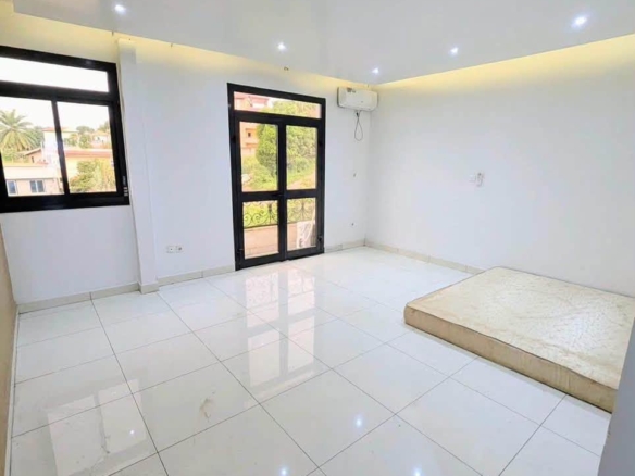 Studio haut standing à louer à Ngousso Confort – Yaoundé