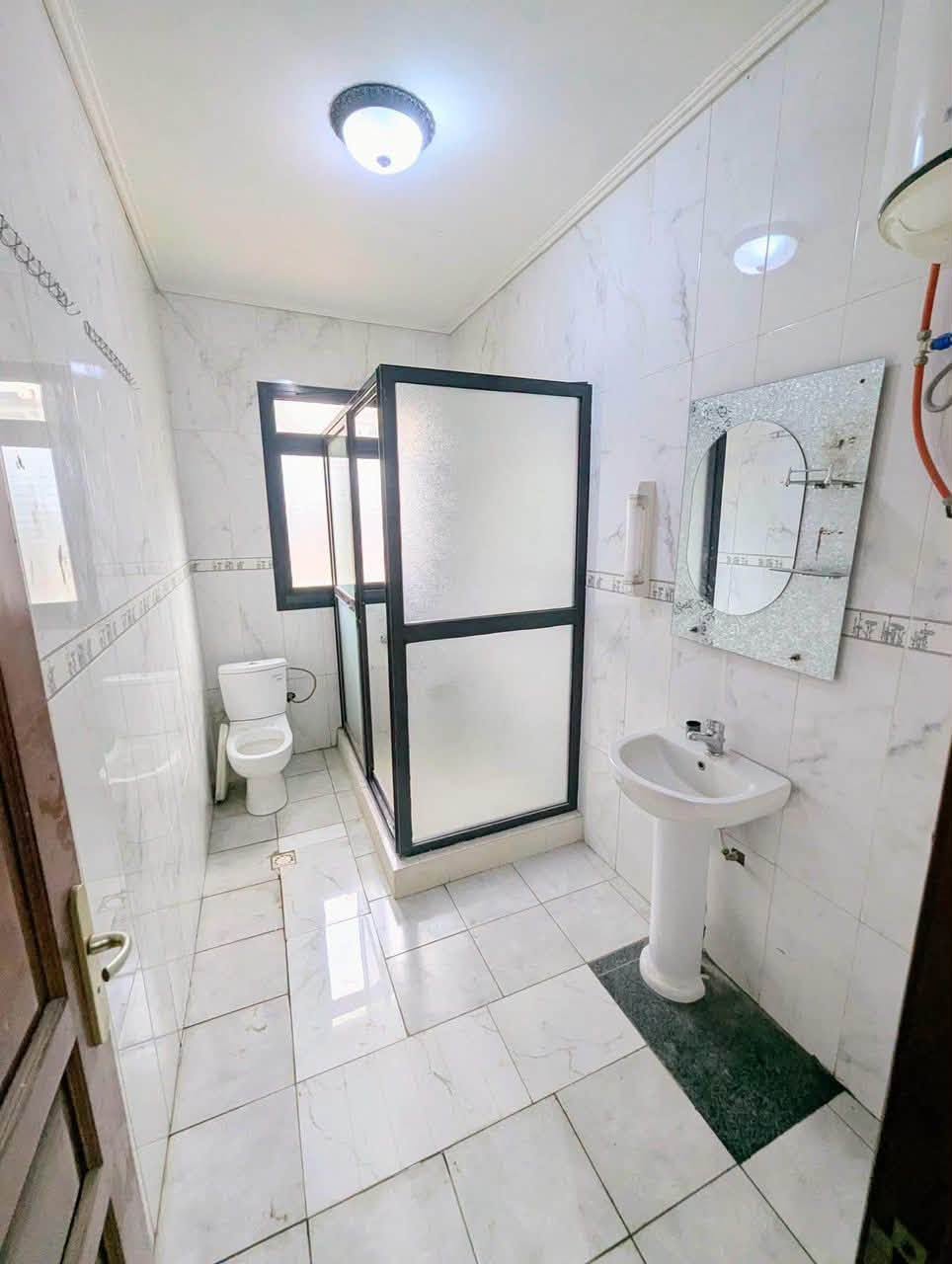 Studio haut standing à louer à Ngousso Confort – Yaoundé