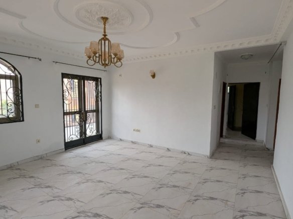 Appartement Neuf de Standing – Yaoundé, Odza Petit Marché