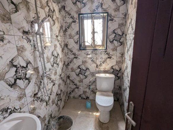 Appartement Neuf de Standing – Yaoundé, Odza Petit Marché