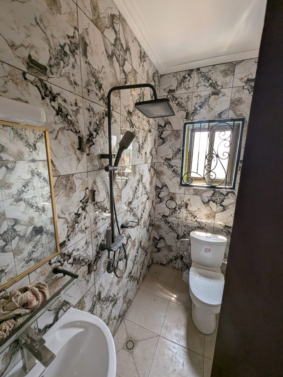 Appartement Neuf de Standing – Yaoundé, Odza Petit Marché