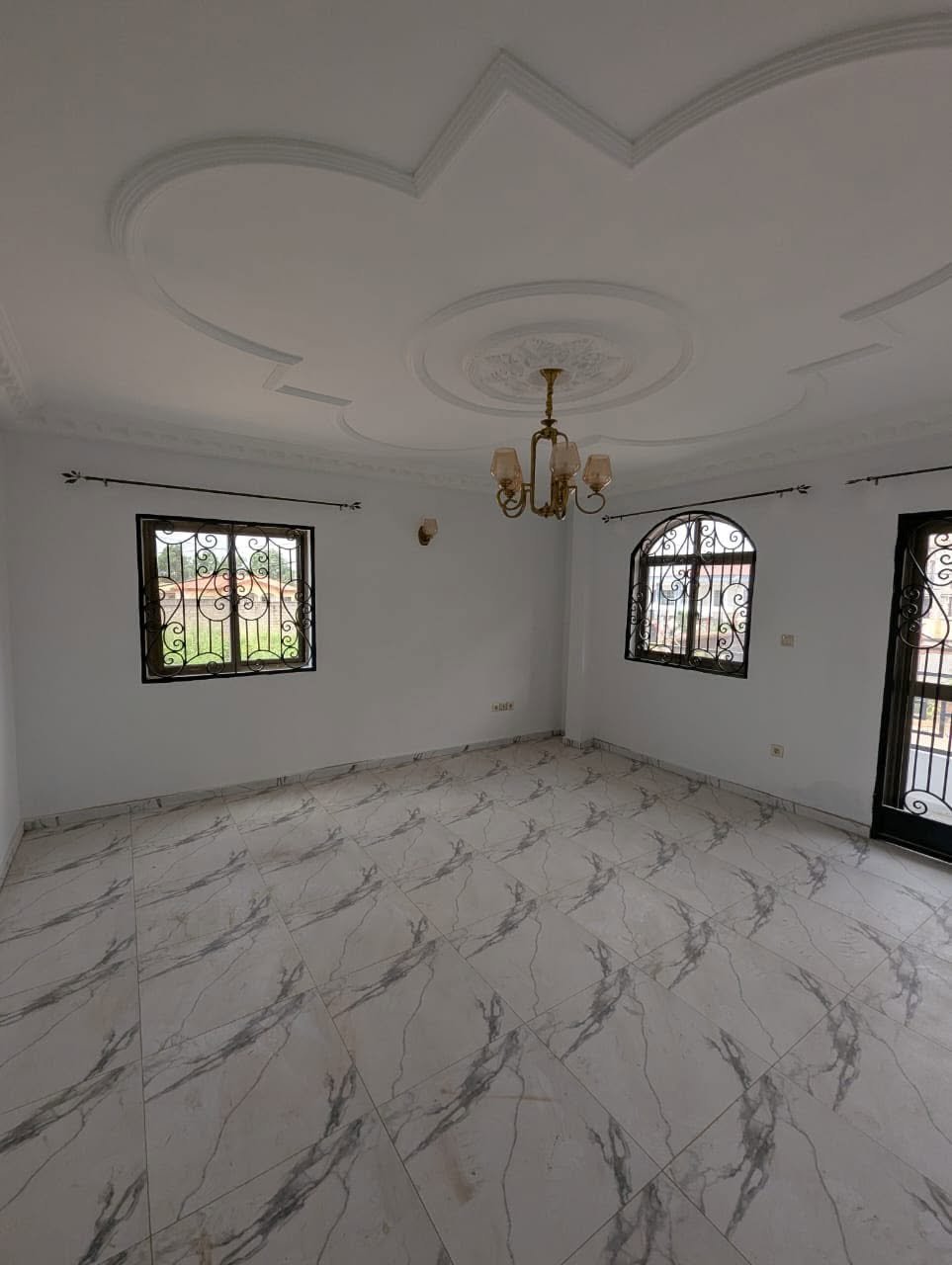 Appartement Neuf de Standing – Yaoundé, Odza Petit Marché