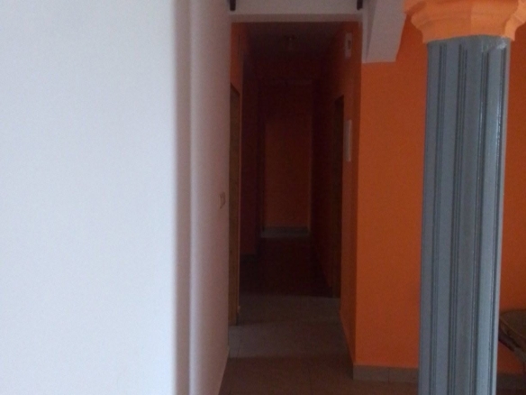 Très grand appartement 3 chambres à louer à Simbock Mbalngon – Yaoundé